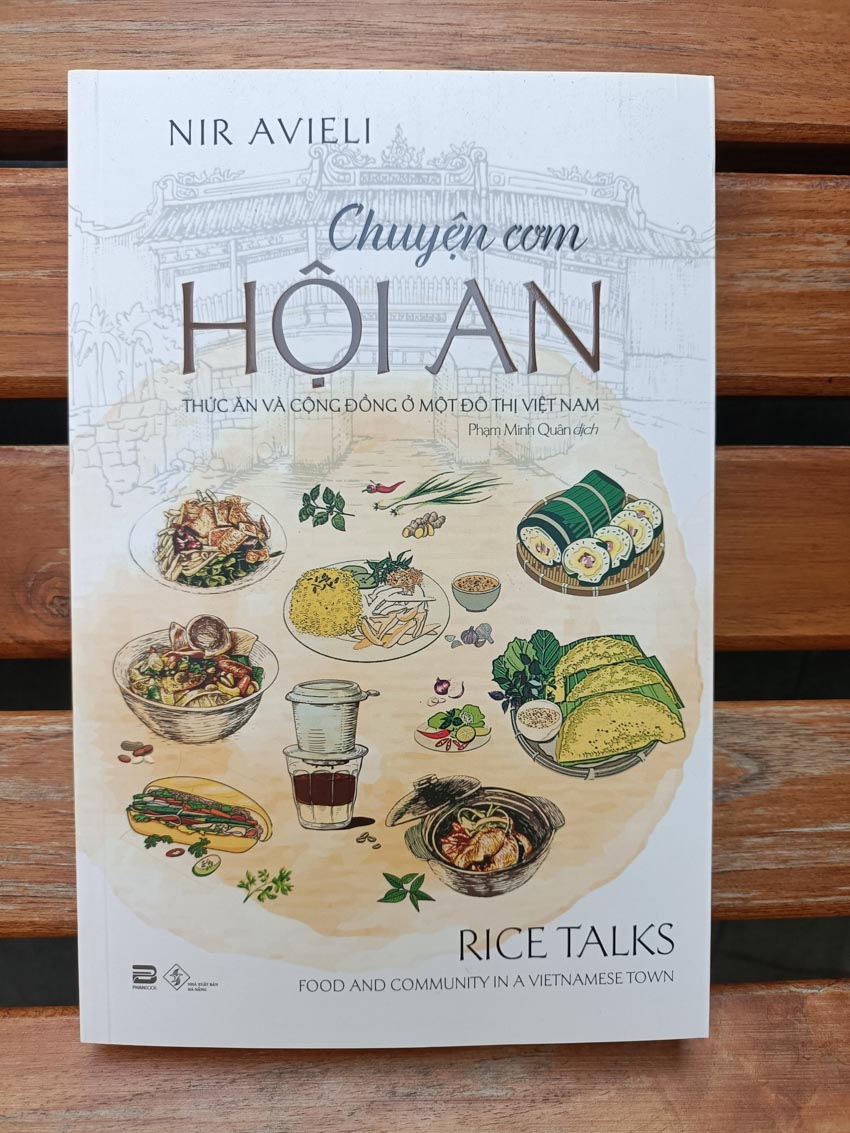 "Chuyện Cơm Hội An" chỉ ra mối quan hệ giữa cung cách ăn uống với quan hệ giai cấp, vai trò giới, thực hành tôn giáo, thế giới quan, sắc tộc.